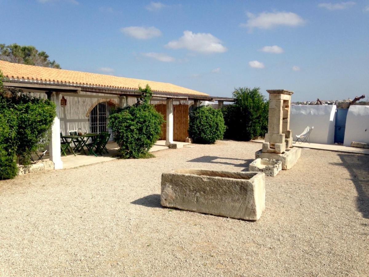 Masseria Caposella อูเจนโต ภายนอก รูปภาพ